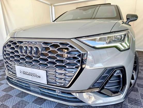 AUDI Q3 2.0 40 TFSI GASOLINA SPORTBACK PERFORMANCE BLACK QUATTRO TIPTRONIC